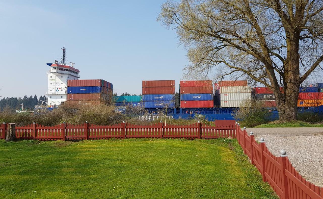 Ferienwohnung Am Nord-Ostsee-Kanal Breiholz Bagian luar foto